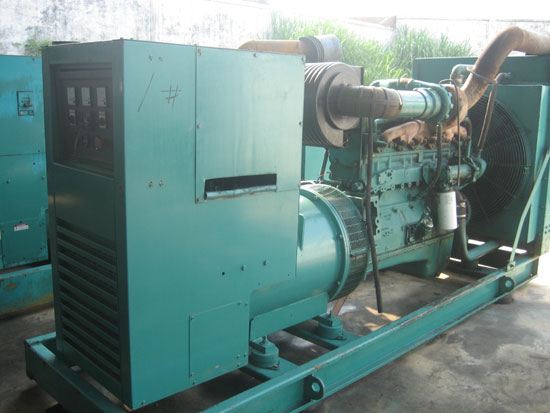 肥西租赁发电机- 发电机碳刷磨损的原因是什么